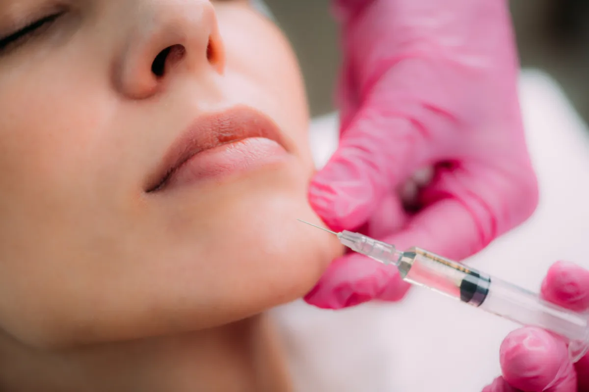 Relleno Facial de Mentón y Mandíbula